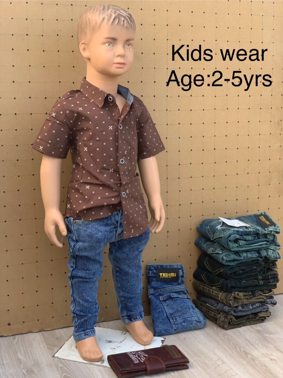 Kids wear, jeans and shirt. 2 pieces_11