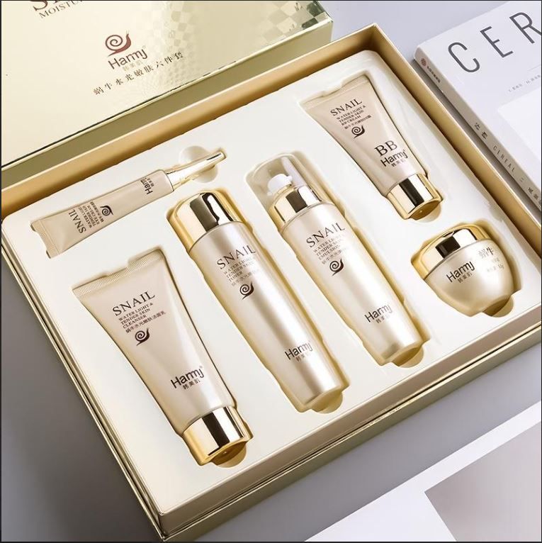 Korean Snail Collagen Skincare Set\ Anti-Aging, Hydrating &amp; Repairing Skin_0