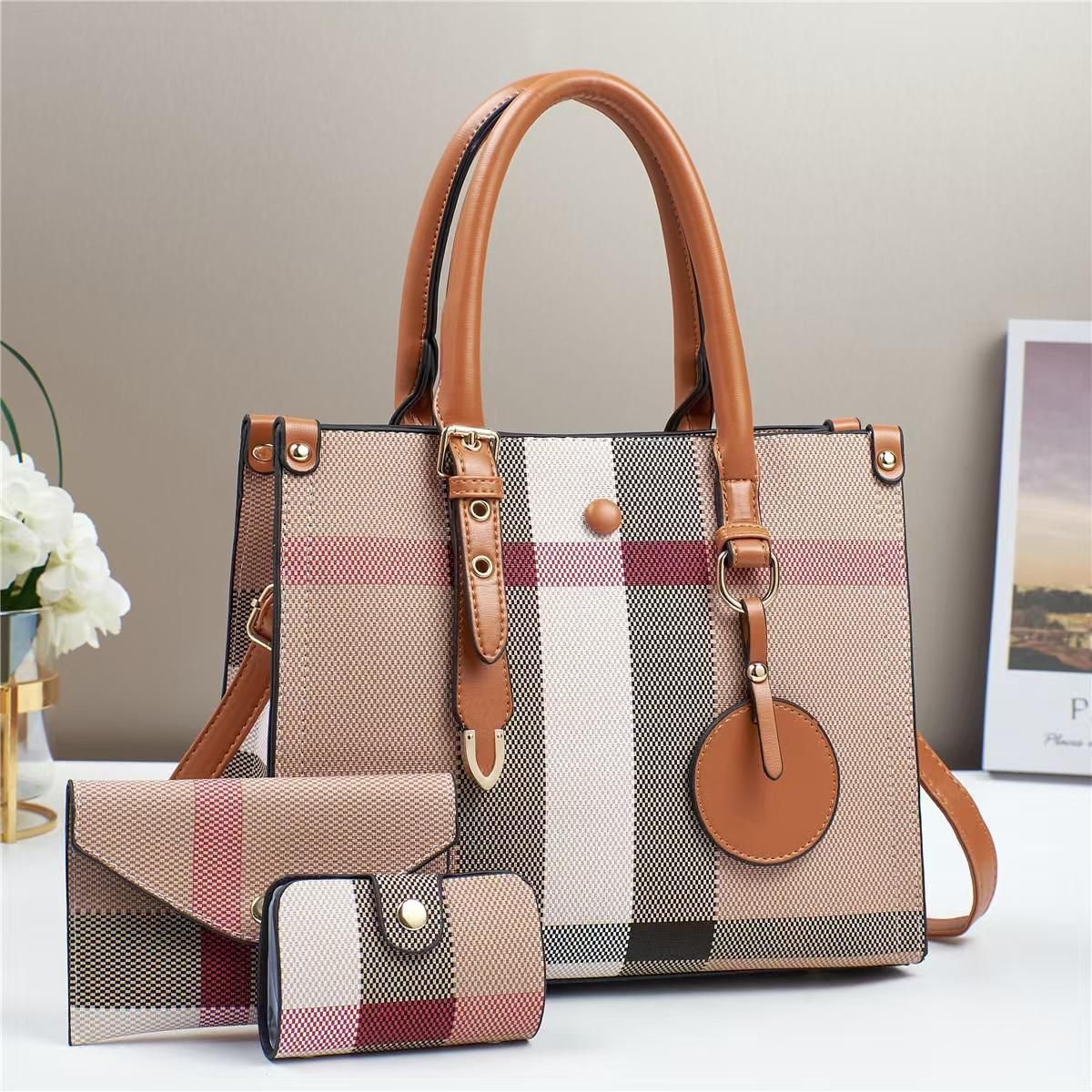 Women's handbags, 2 pieces _2