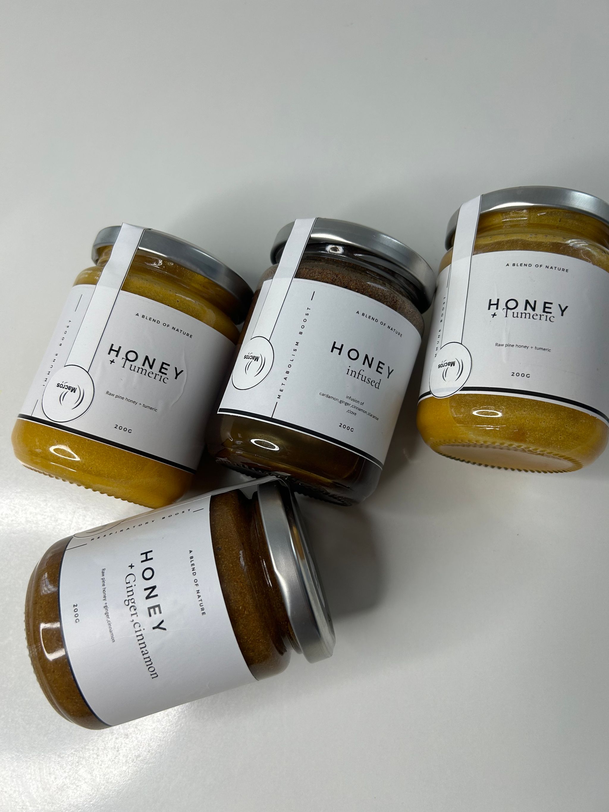 Tumeric Honey (200mls)_2