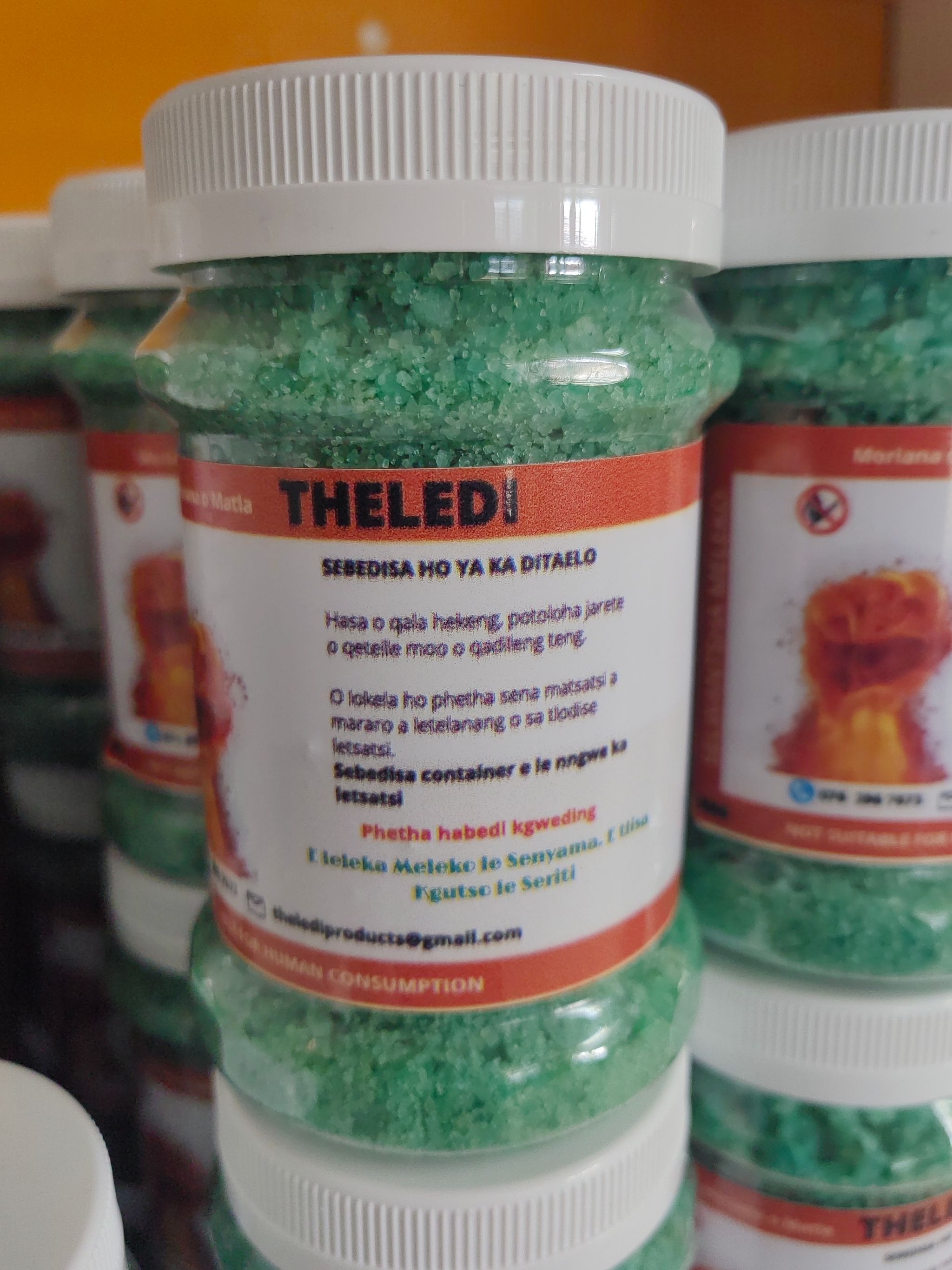 Theledi Bath & Aura Salts_0