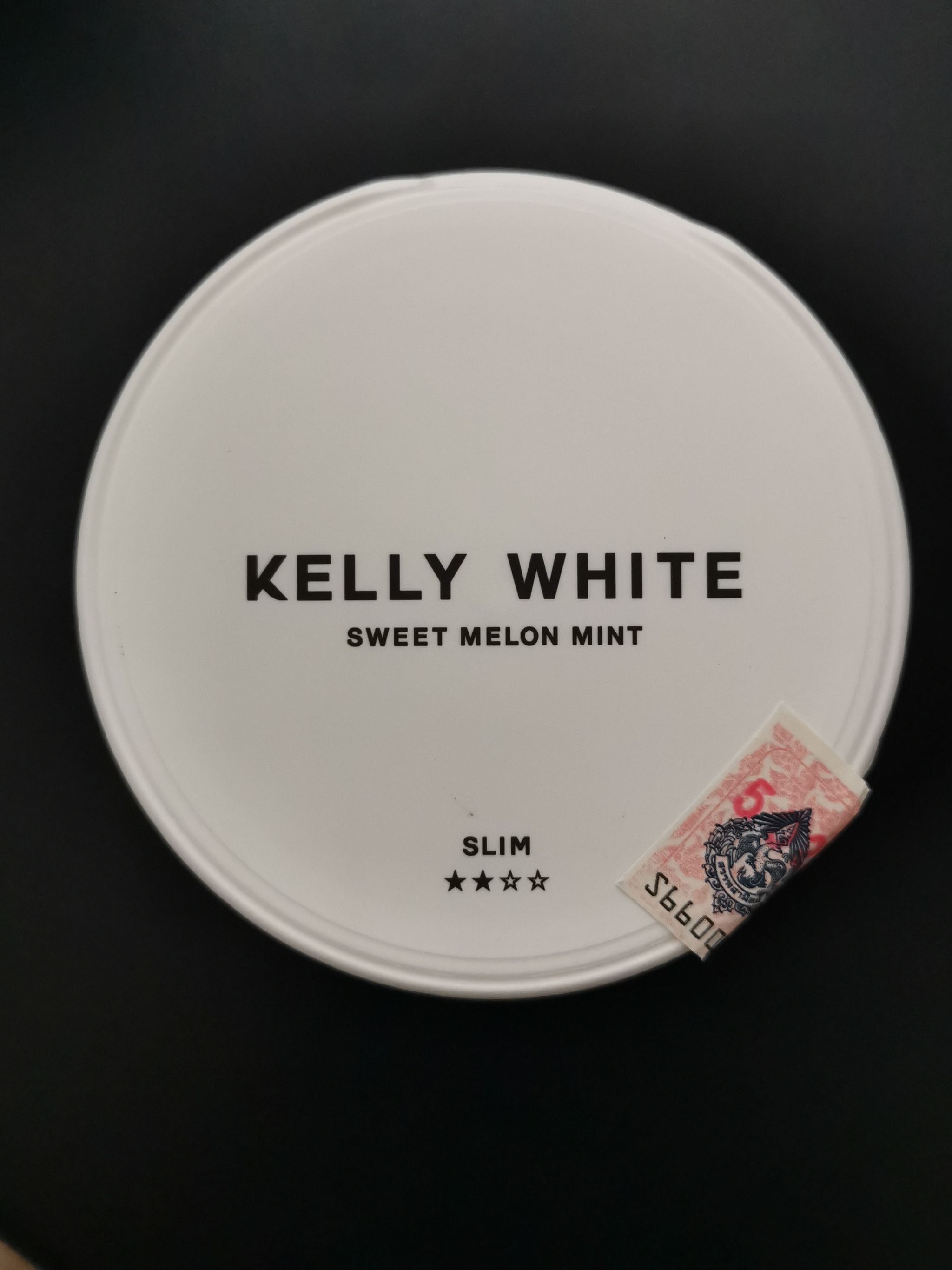 KELLY WHITE SWEET MELON MINT ( Nicotine Content: 6 mg/pouch 20 Pouches )_0