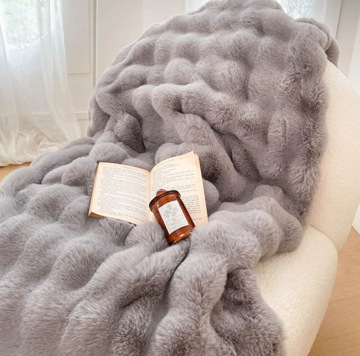 Grey Fur Blanket with sherpa fur _3