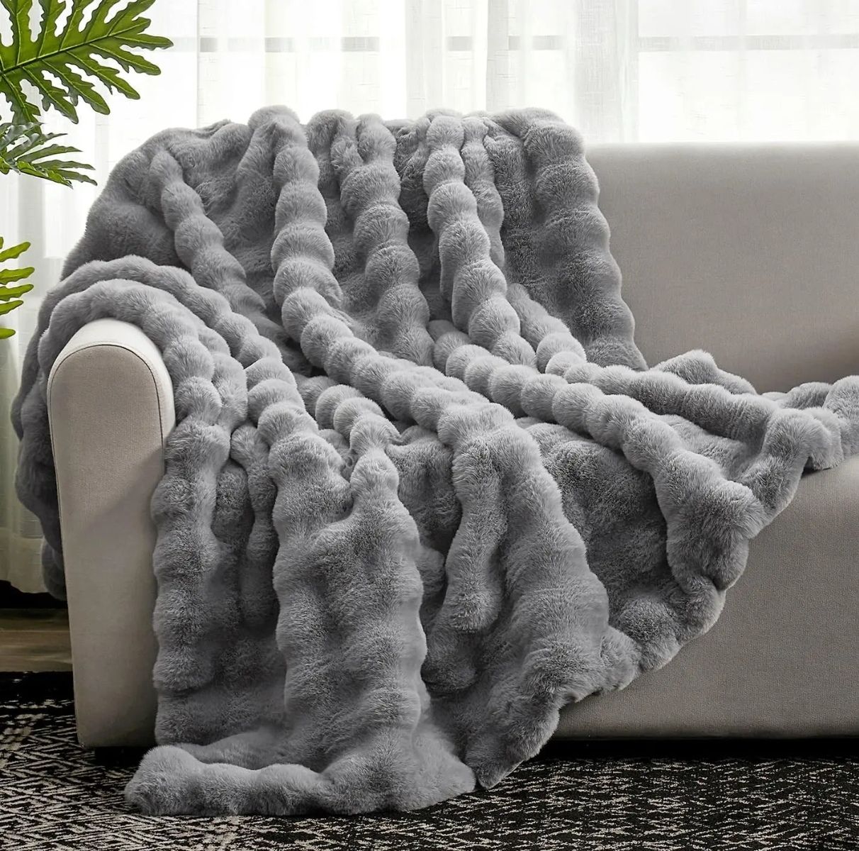 Grey Fur Blanket with sherpa fur _2