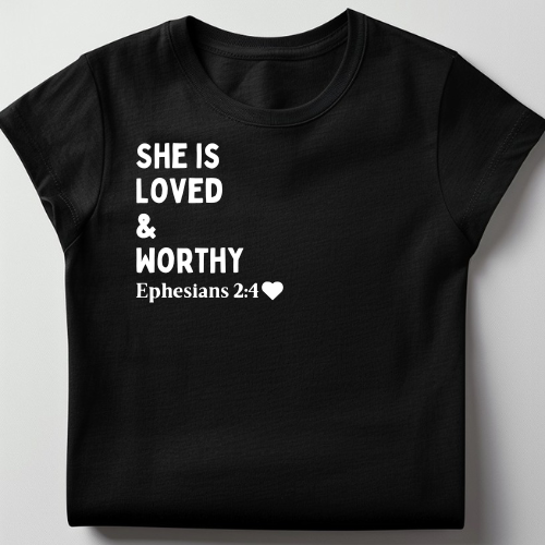 “She is worthy” t-shirt _0