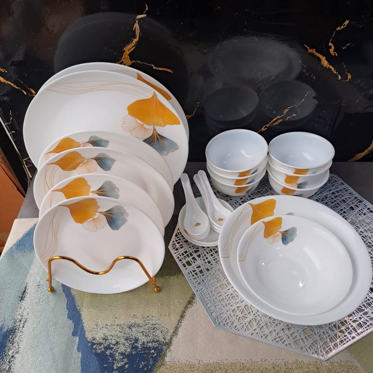 22 pc Dinnerset_0