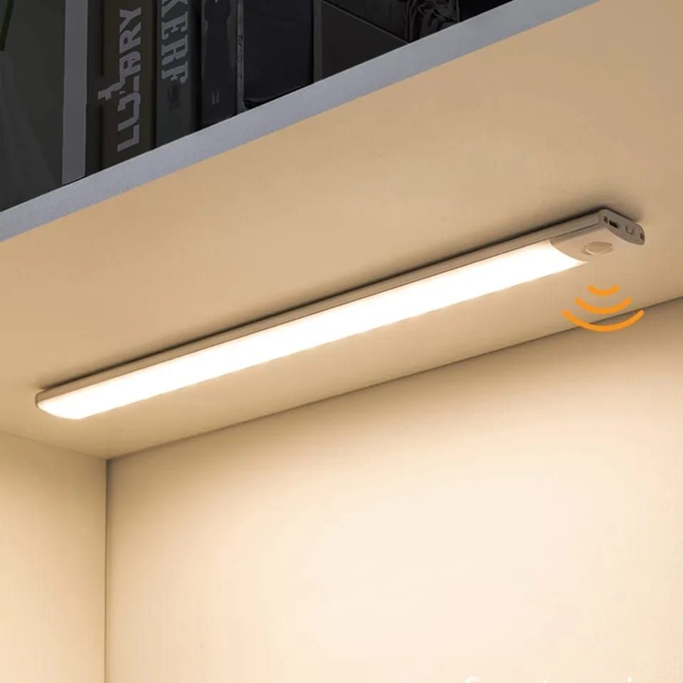 Magnetic motion sensor light_0