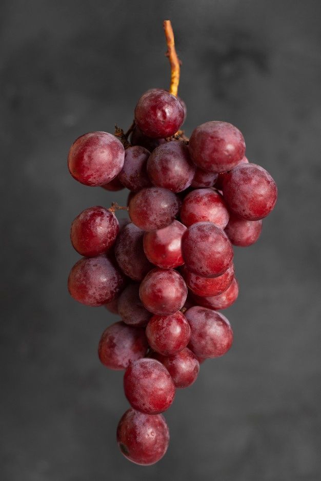 Red Grapes_0