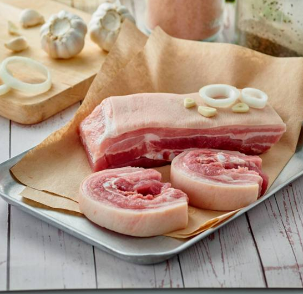 Australia Free Range Chilled Pork Free Range Pork Belly (500G)_0