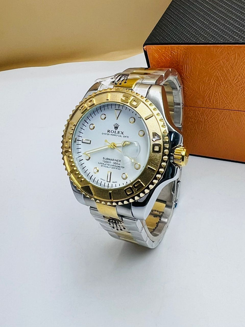 ROLEX (Oyster Perpetual Date  )_1