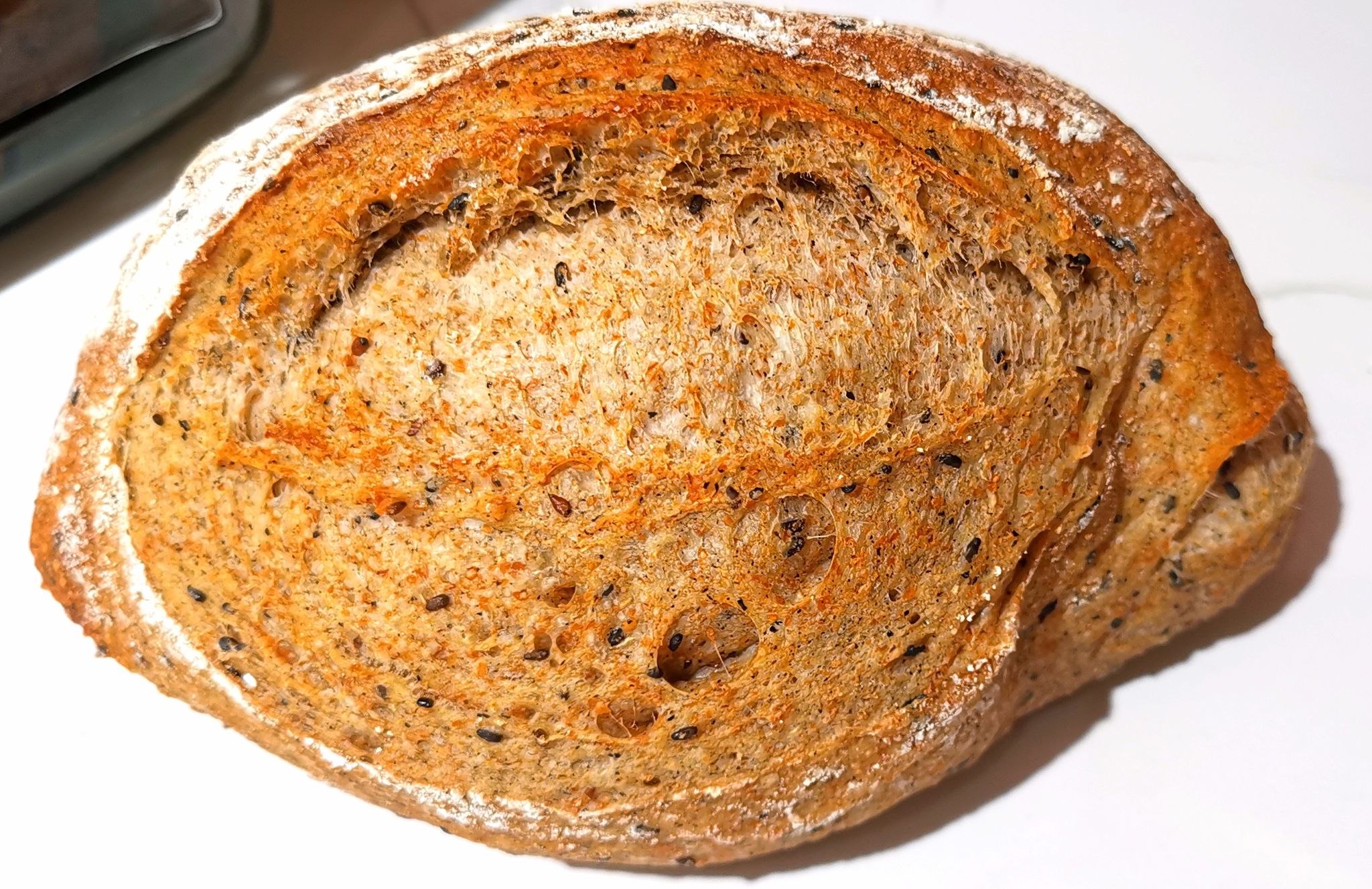 Ball 60% wholewheat with roasted black sesame seeds 450 gr_0