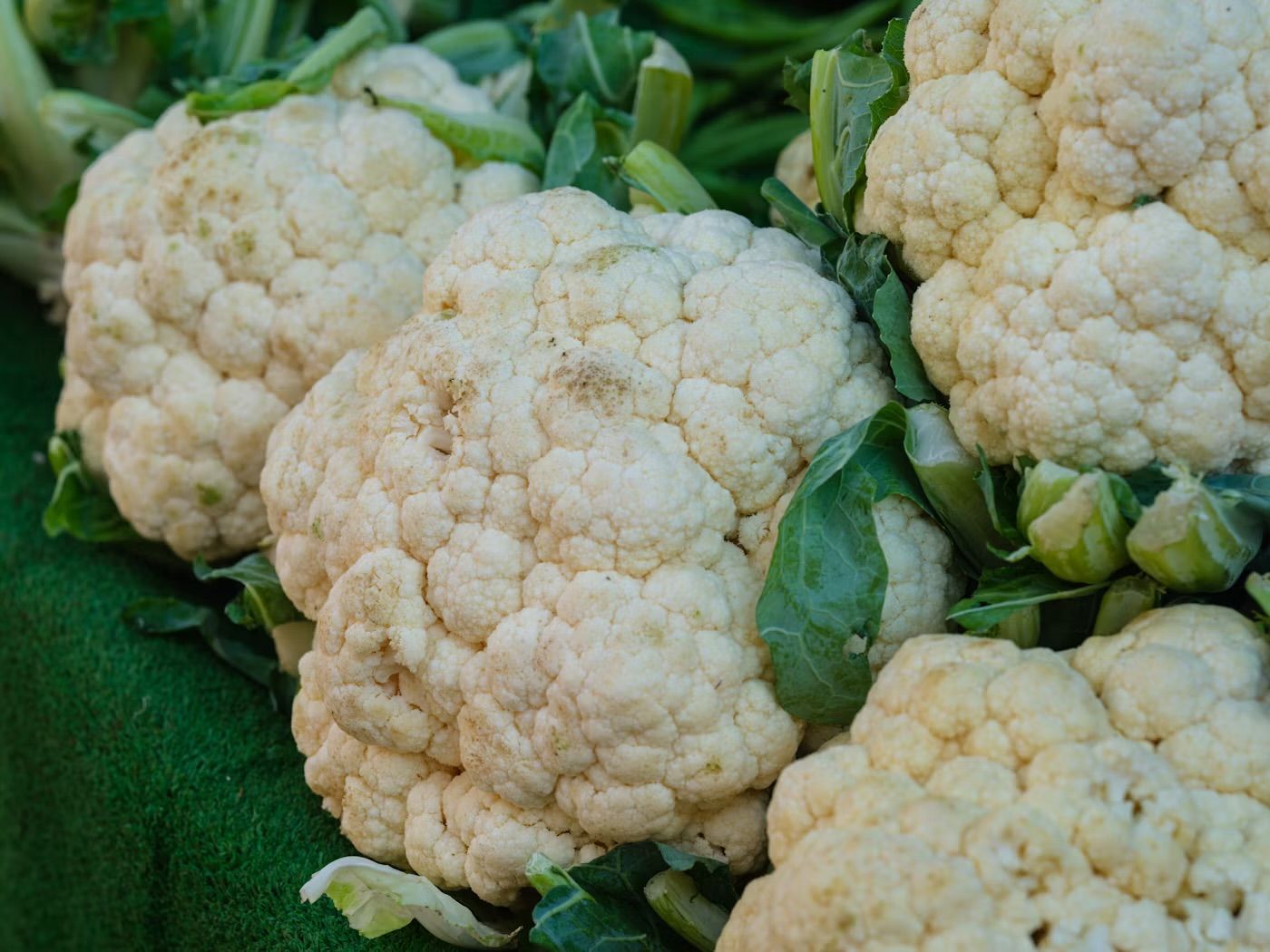 Whole Cauliflower _0