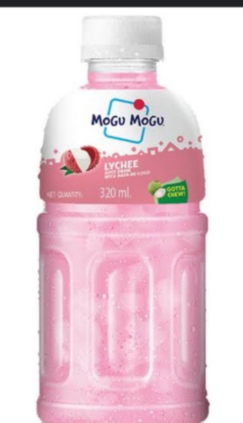 Mogu Mogu Nata De Coco Lychee Juice 300ml Bottle_0