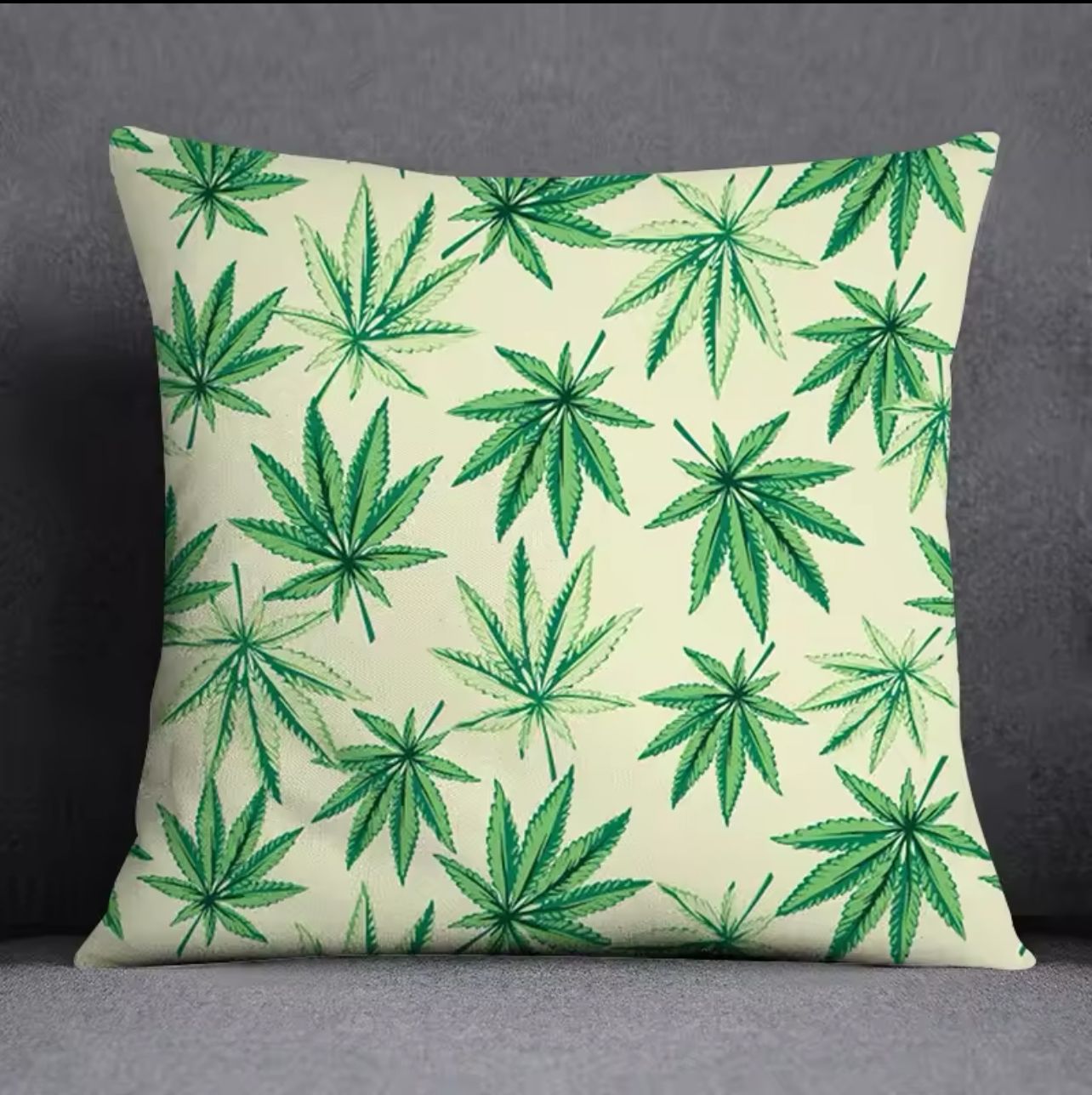 Coussin avec Housse à Motif Cannabis – Confort et Style Unique_6