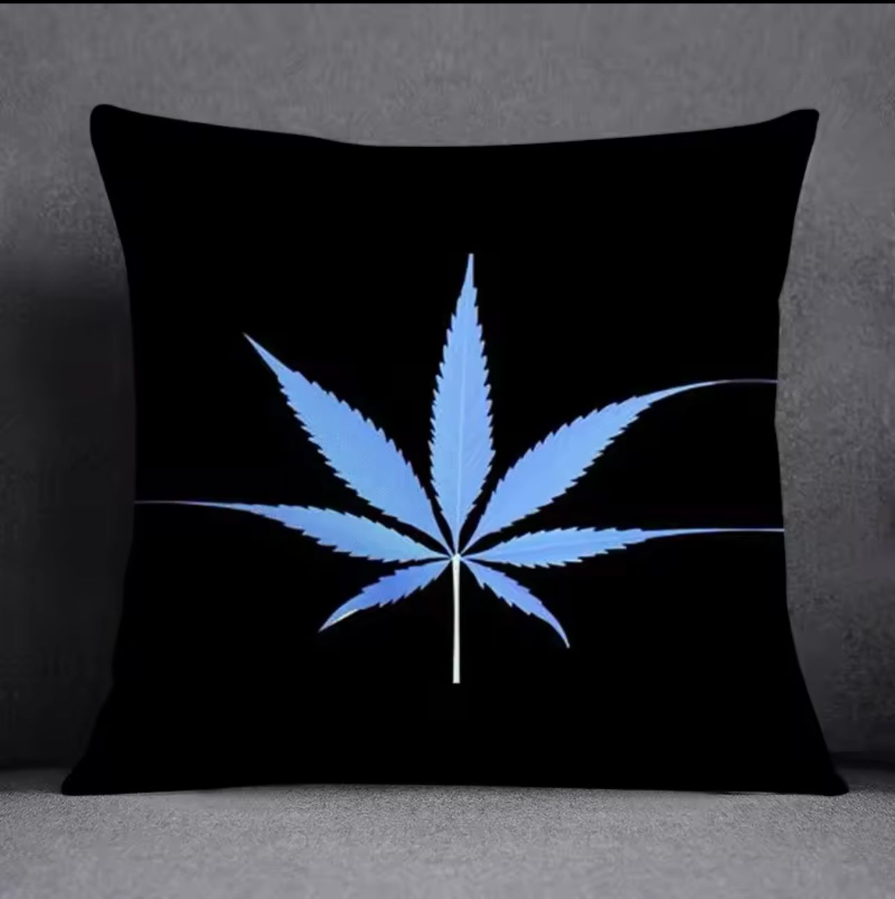 Coussin avec Housse à Motif Cannabis – Confort et Style Unique_2