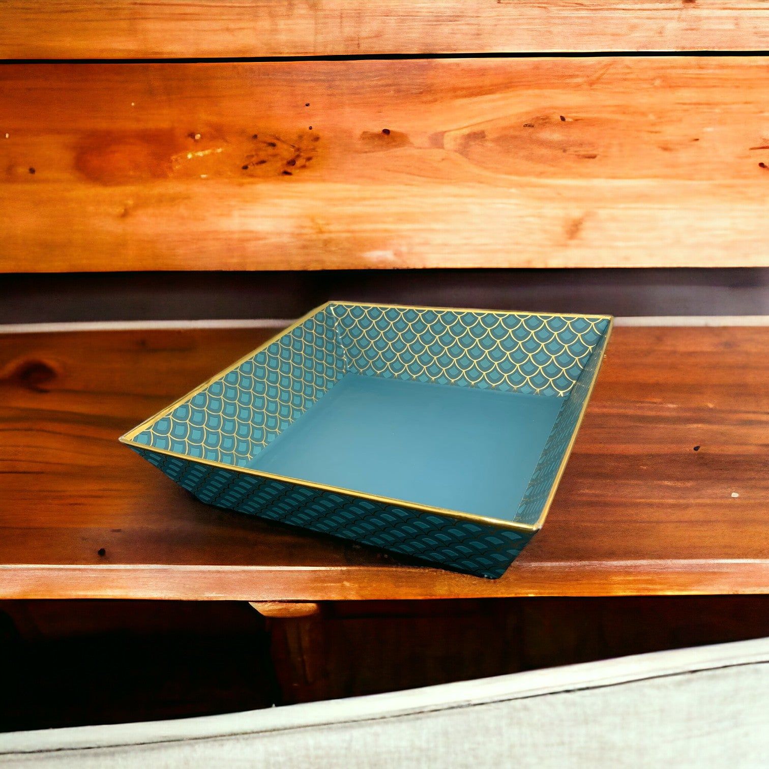 Large Square Tray - 29.5x29x7_2