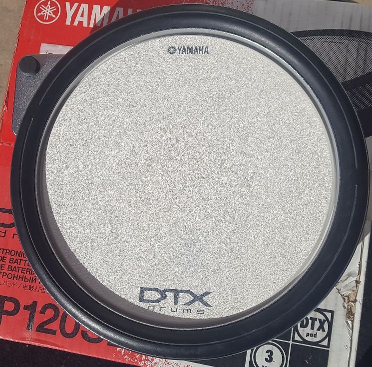 XP120ST TOM PAD 12" and Yamaha XP-120 SD Electronic Snare Pad_3