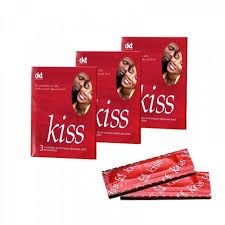 Kiss Condom (Strawbury)_0