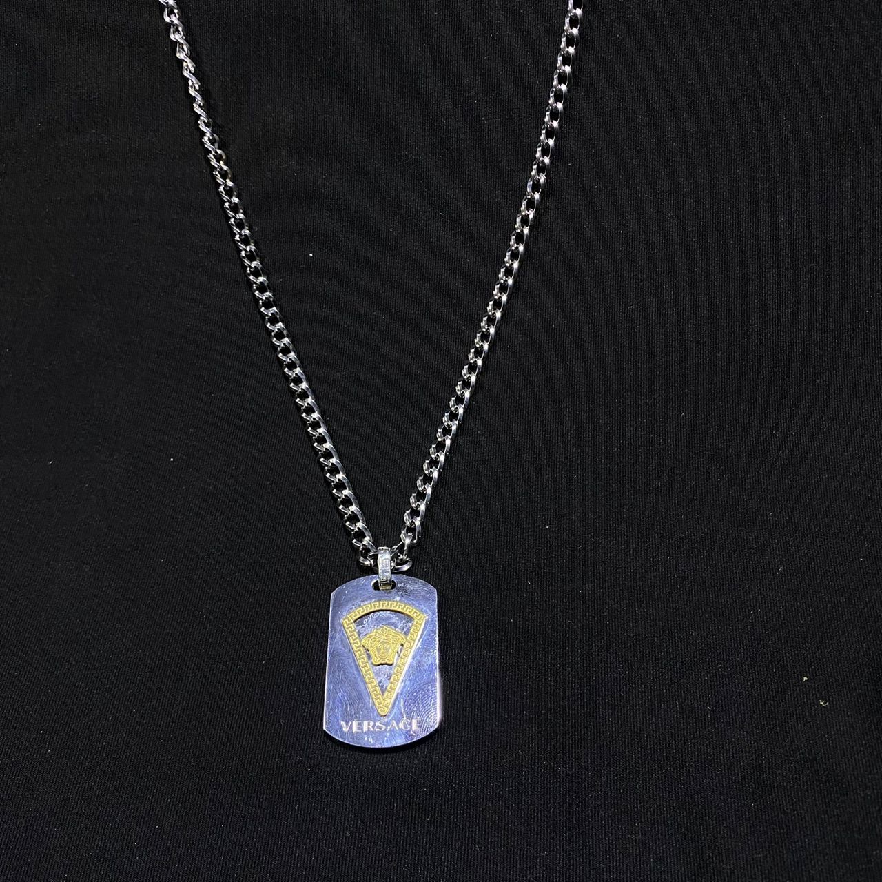 Luxe Medallion Pendant Necklace_0