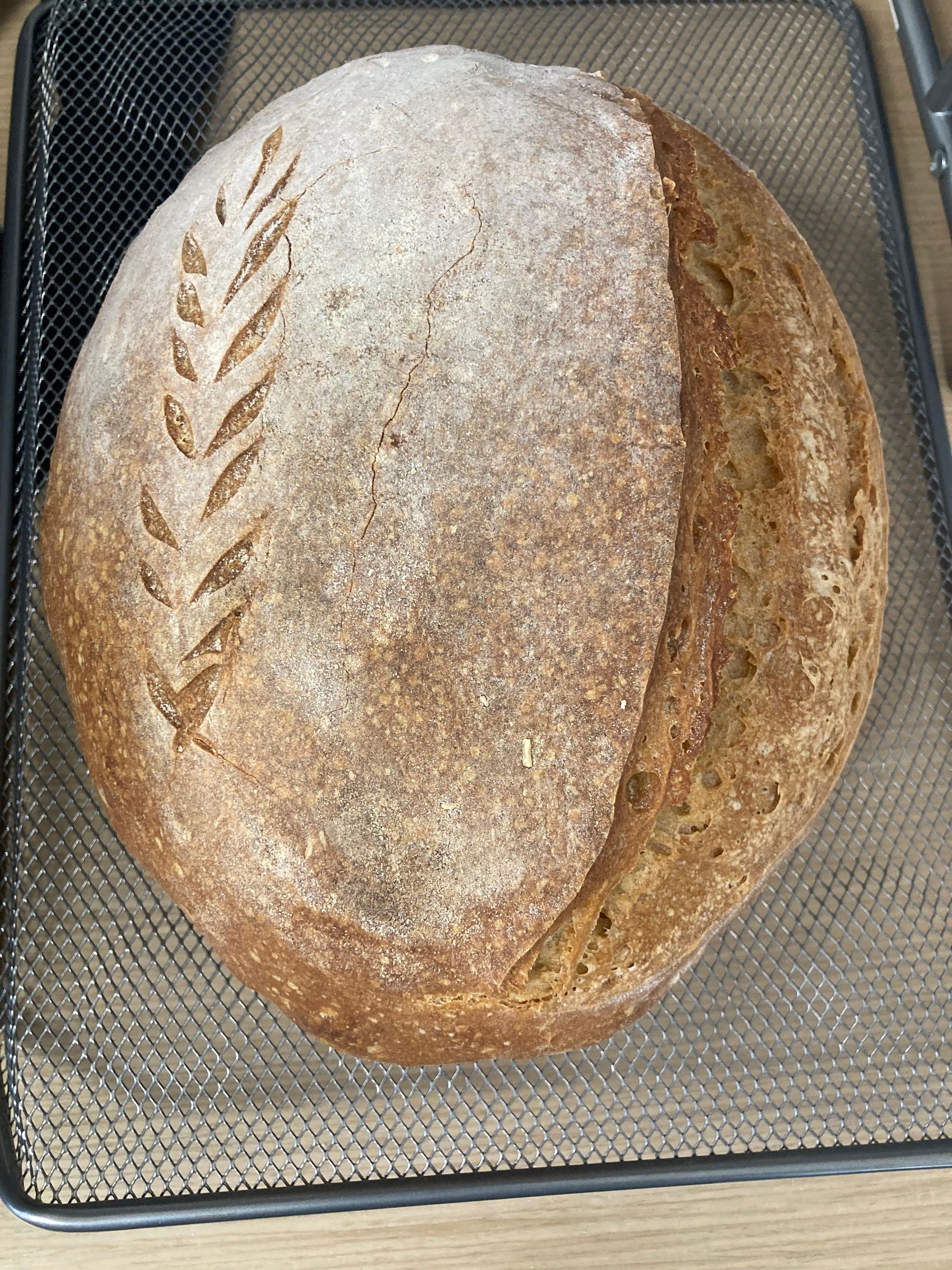 Sourdough Bread לחם מחמצת_0