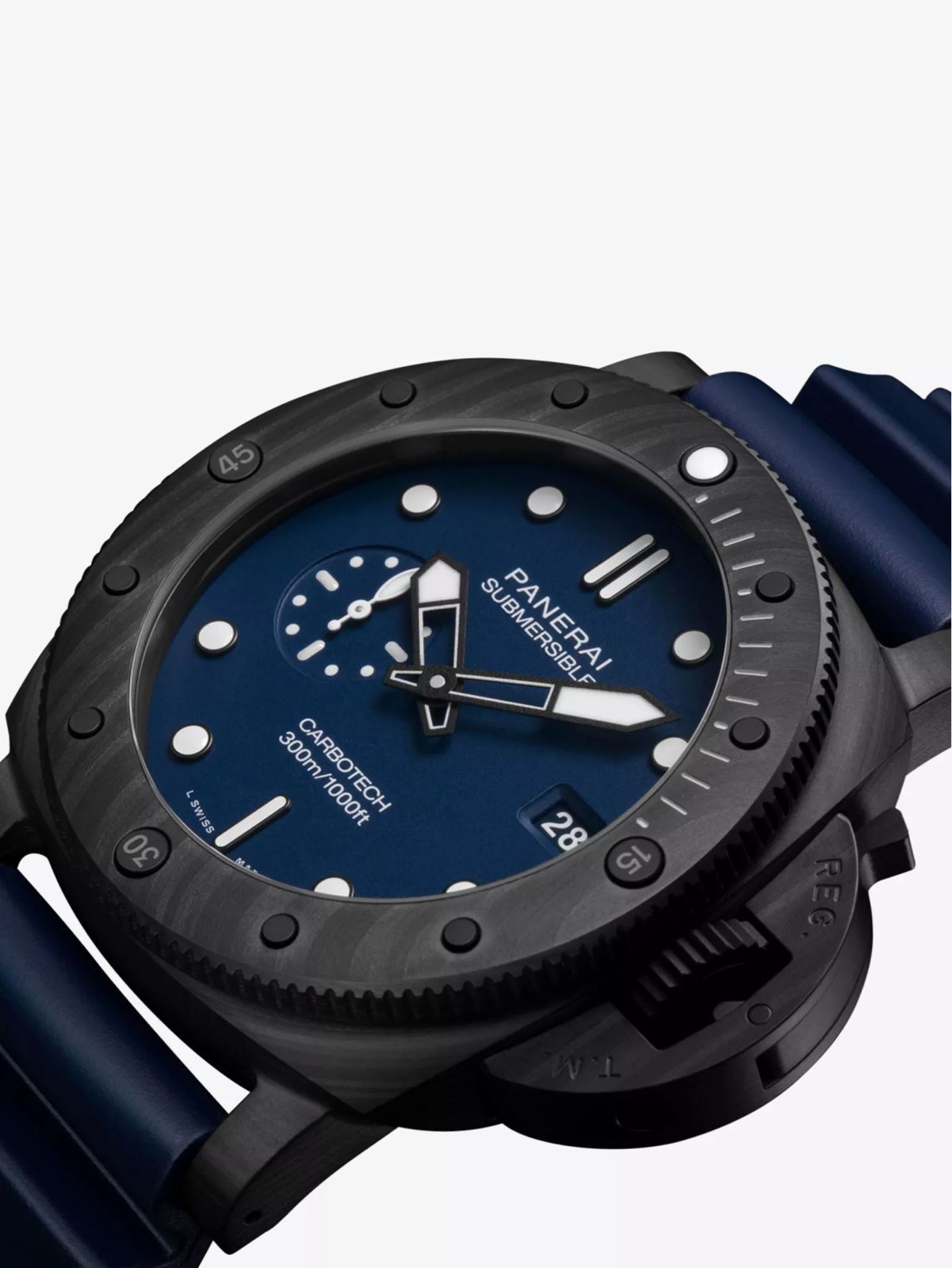 Panerai Submersible Carbon Fiber And Rubber Automatic Watch_2