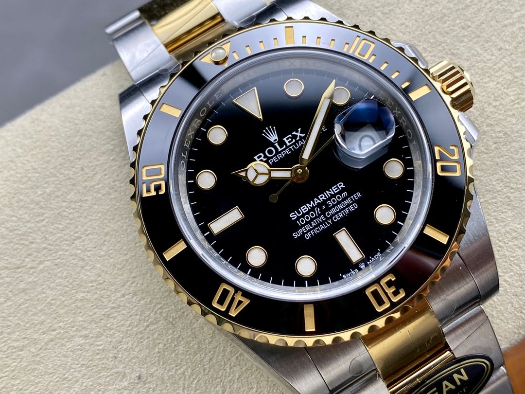 Rolex Submariner Date _1