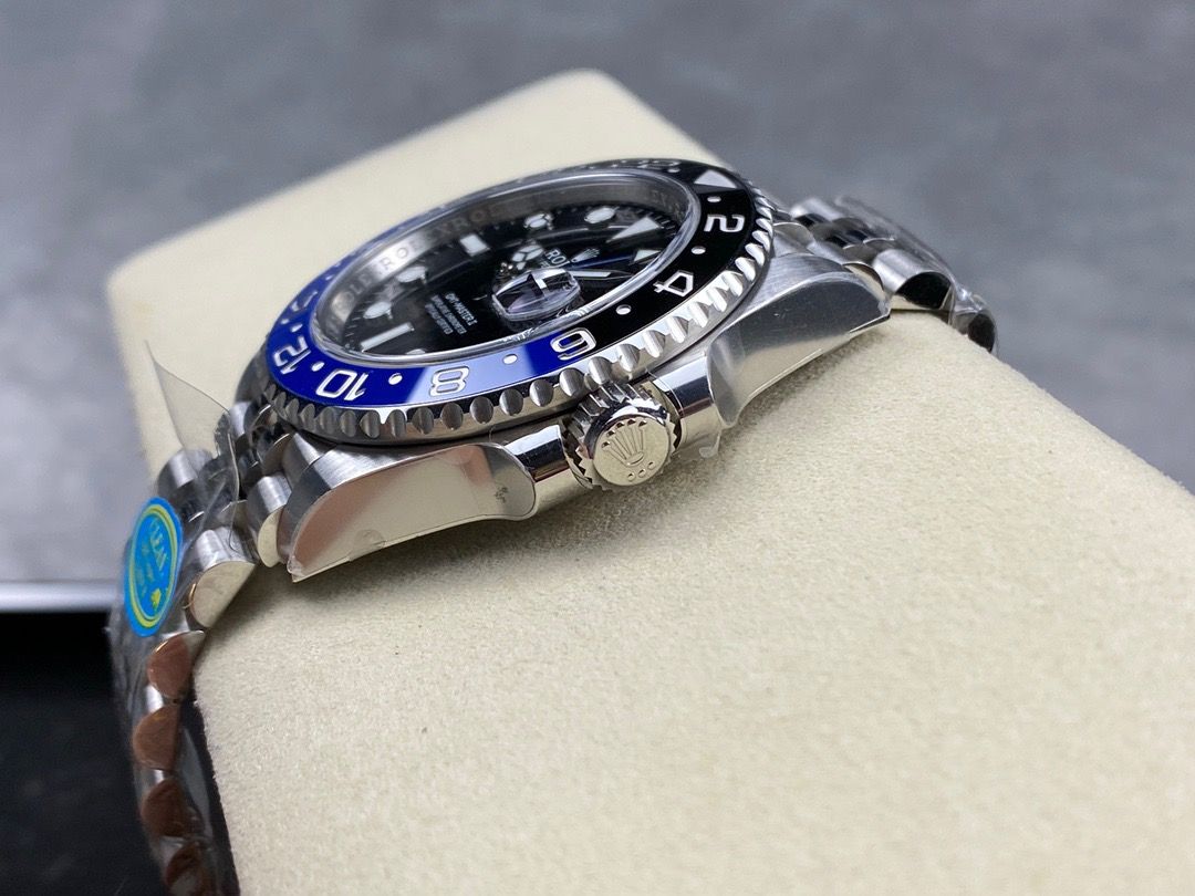 Rolex GMT-Master Batman_2