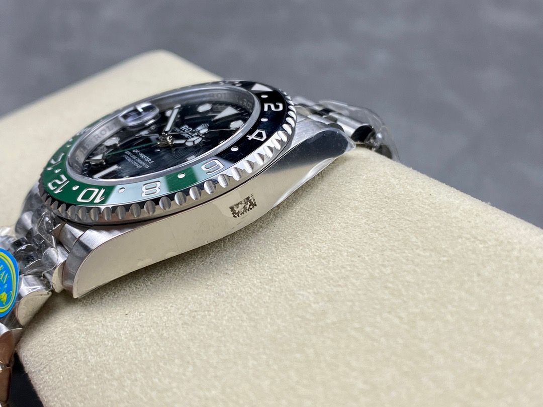 Rolex GMT-Master _2