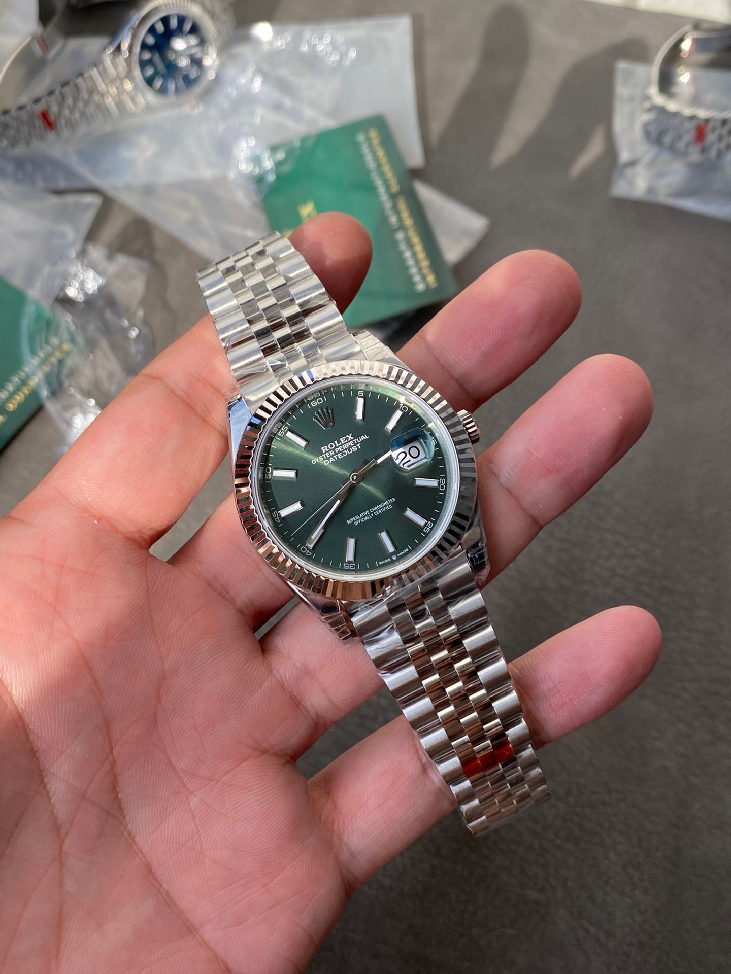 Rolex Datejust Green Dial_1