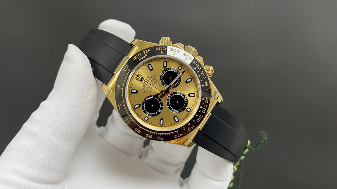 Rolex Cosmograph Daytona Yellow Gold With Champagne Dial_1