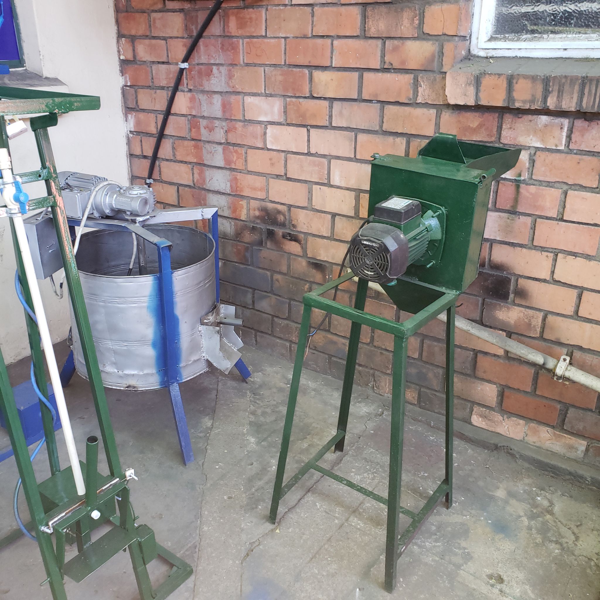 ✅Groundnuts pounding machine _5