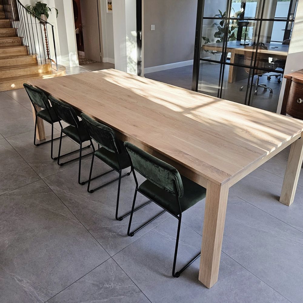 Dinning table _0