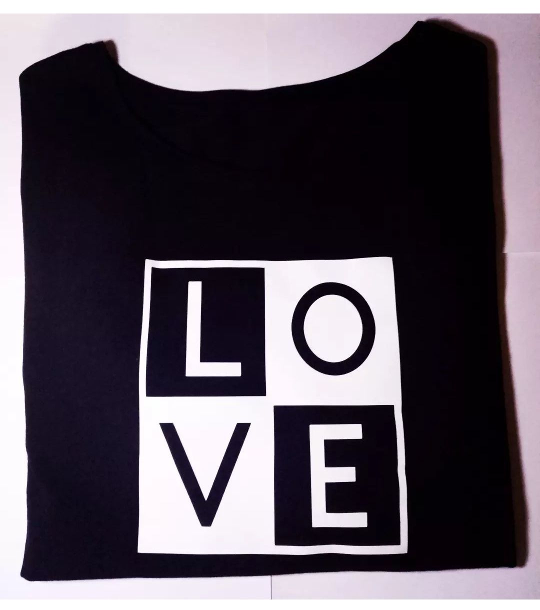 Love t shirt_0