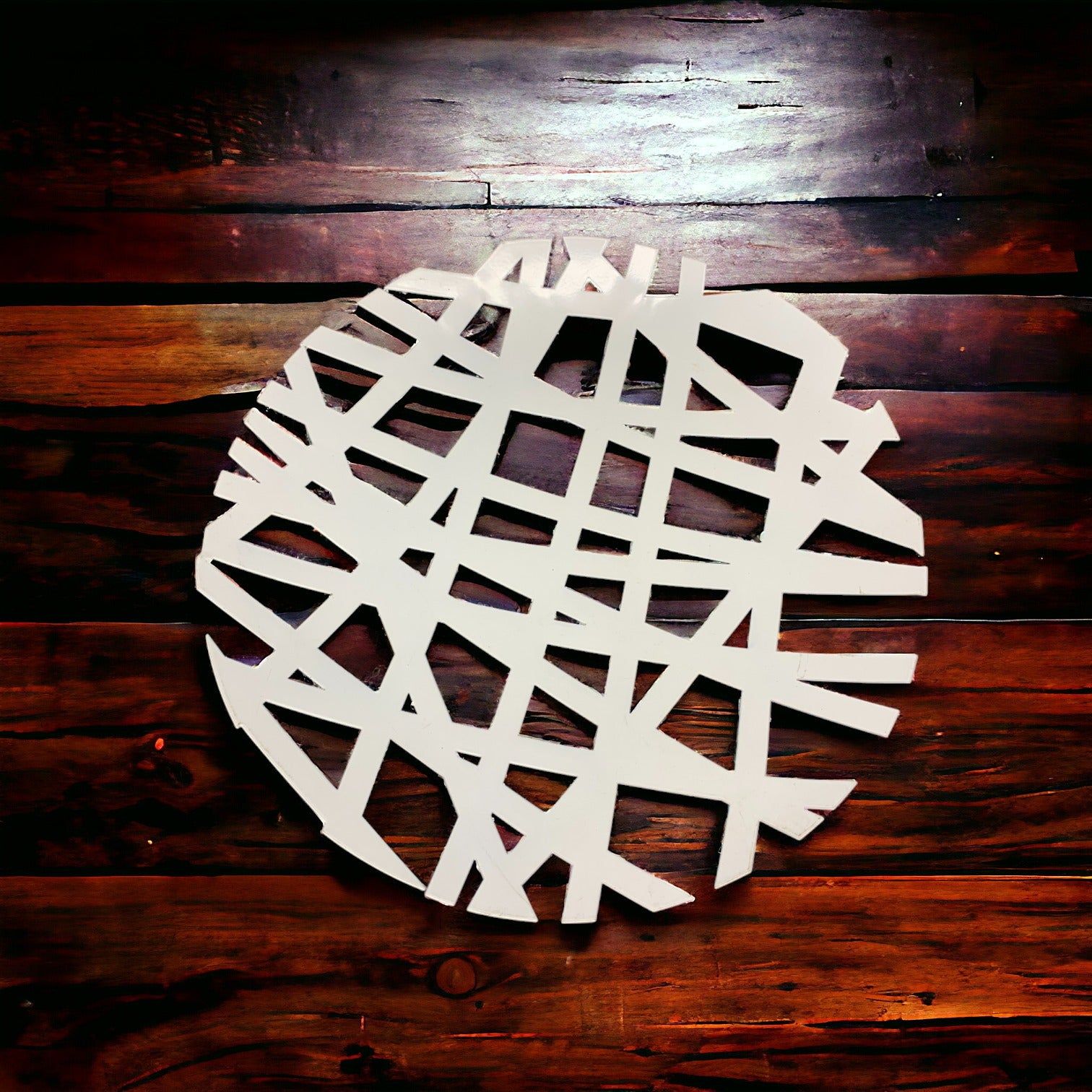 White Abstract Metalic Round Basket 29x29x4.5_0