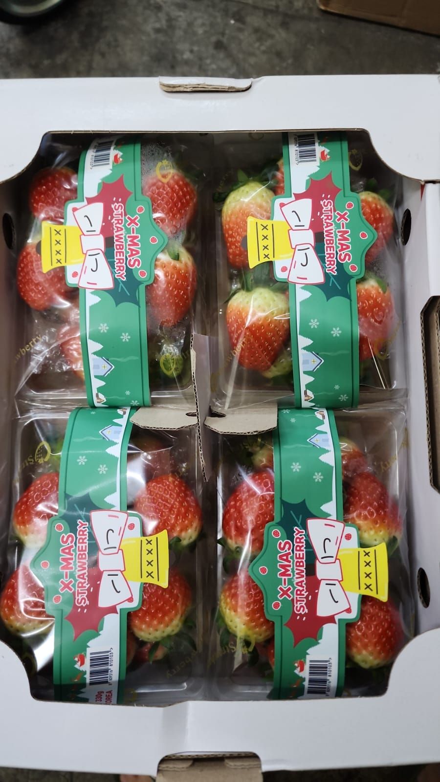 KOREA Maehyang Strawberries (~330g)_1