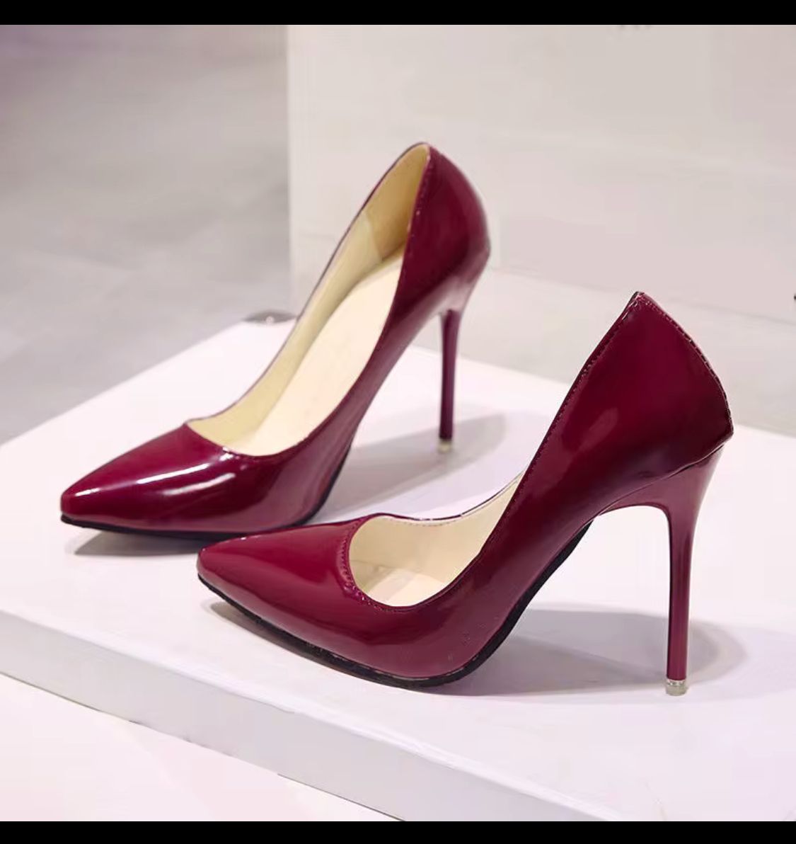 PUMPS PATENT LEATHER _0