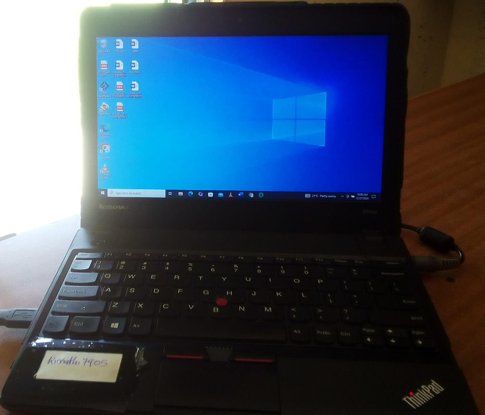 Lenovo Thinkpad X14Oe second hand laptop , 6GB RAM 500GB HDD, Core i3 Intel, 12inch screen, Battery 2hrs, 60Hz. _0