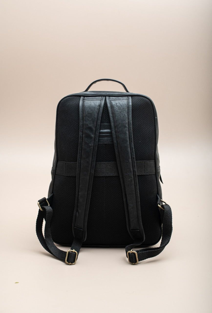 Oblique Phoenix Backpack Black_2