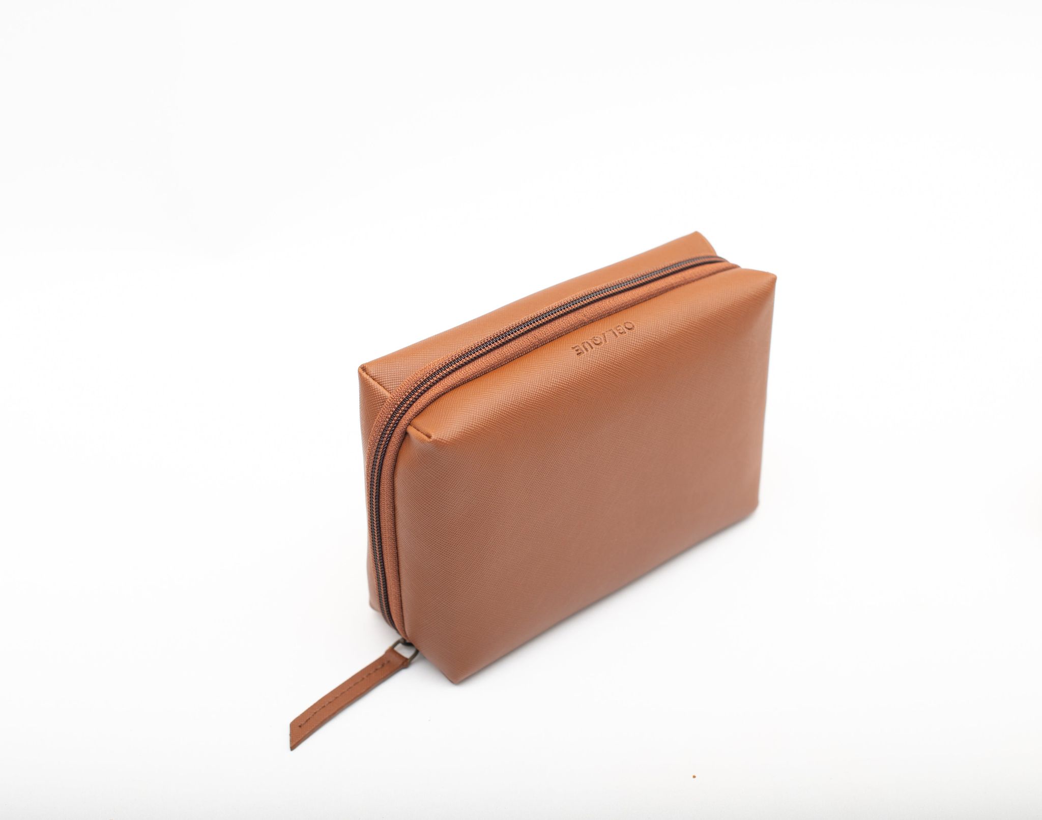 Oblique Sally Tech Pouch Tan_3