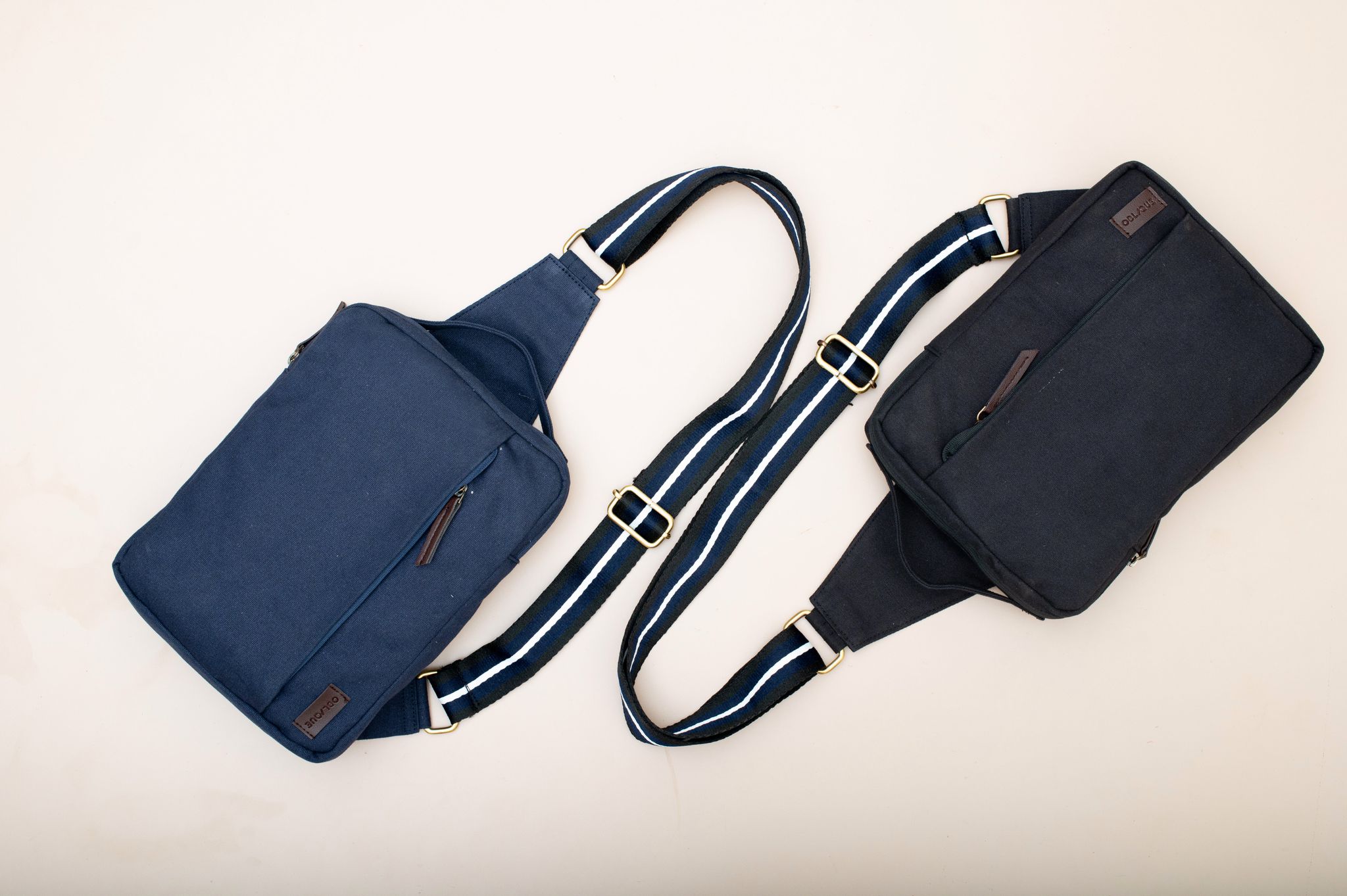 Oblique Kross Crossbody Sling Navy_4