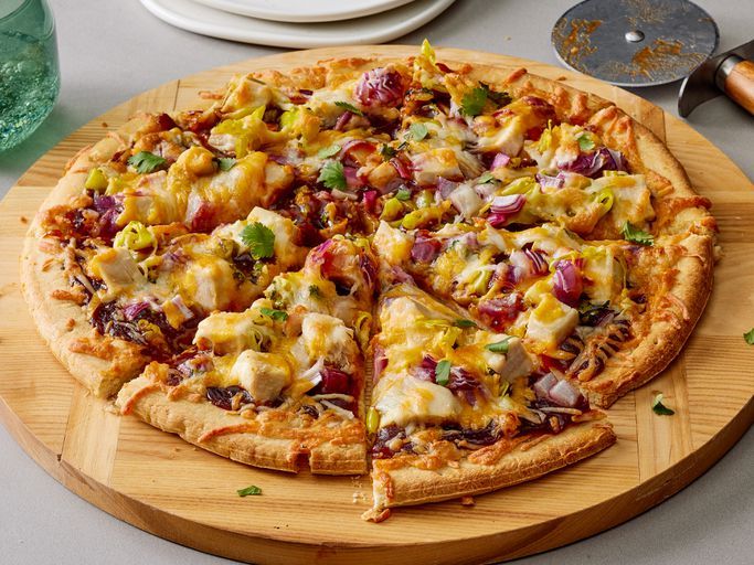 Chicken Pizza (Cheese, Chicken and Mixed Vegetables)_0