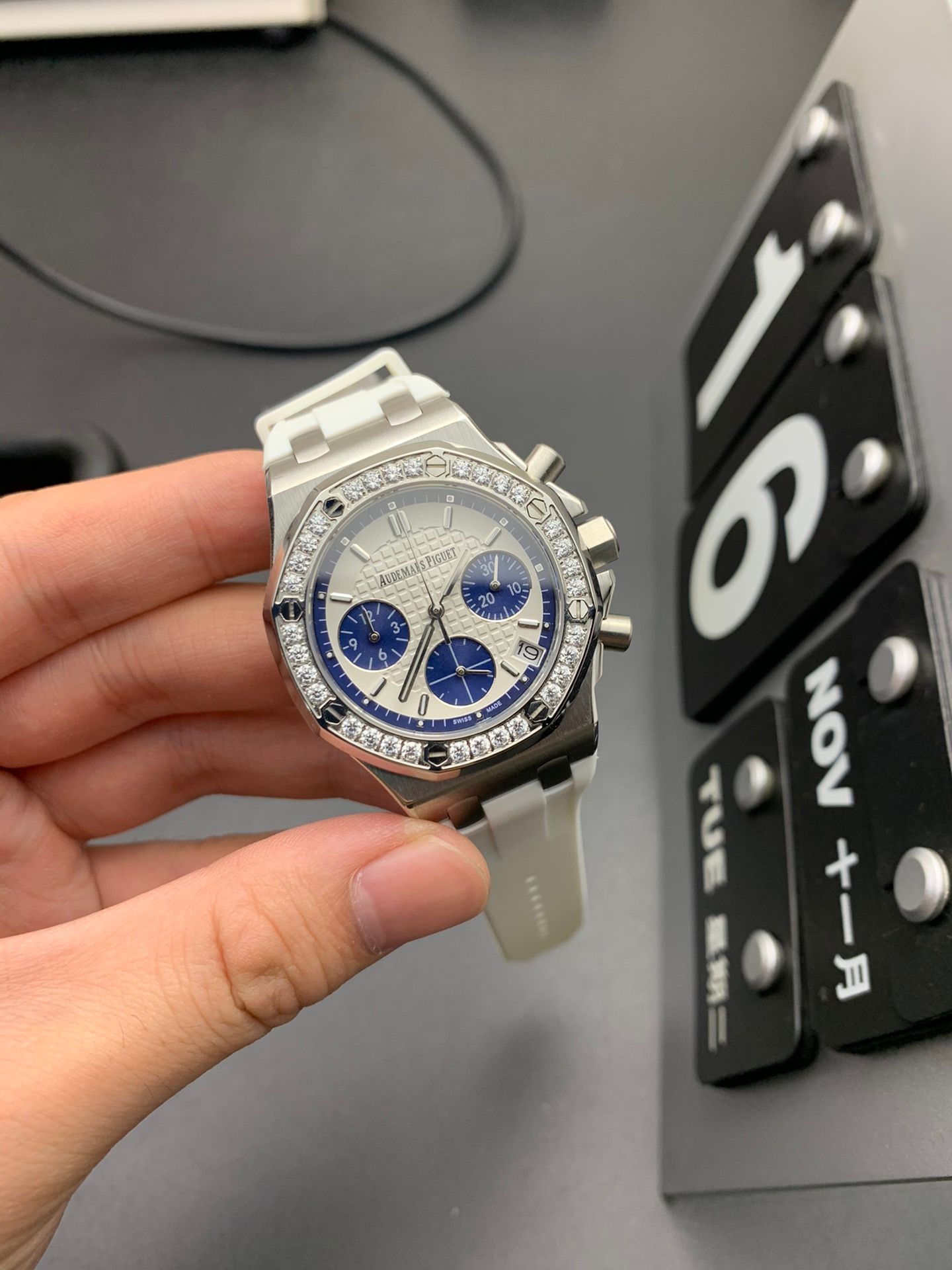 Audemars Piguet Royal Oak Offshore Chronograph - Silver and Blue with Diamond Bezel_5