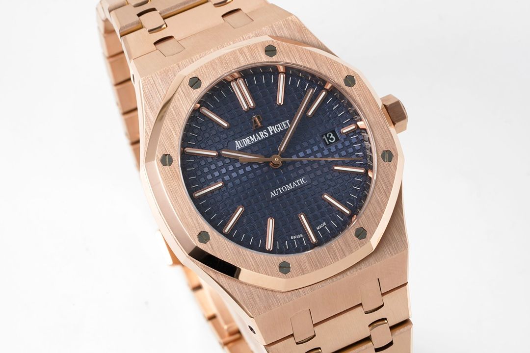 Audemars Piguet Royal Oak - Rose Gold with Blue Dial_1