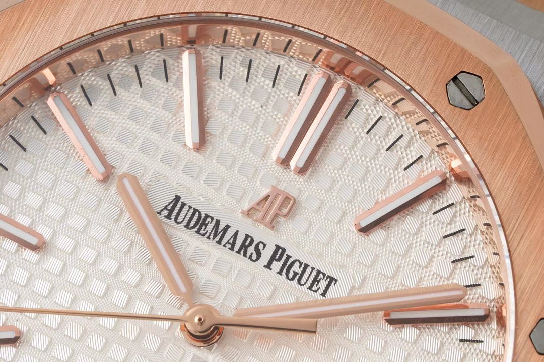 Audemars Piguet Royal Oak - Two-Tone Rose Gold and Steel with Silver Dial_3