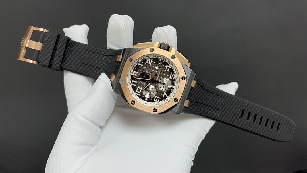 Audemars Piguet Royal Oak Offshore Chronograph - Rose Gold Bezel_1