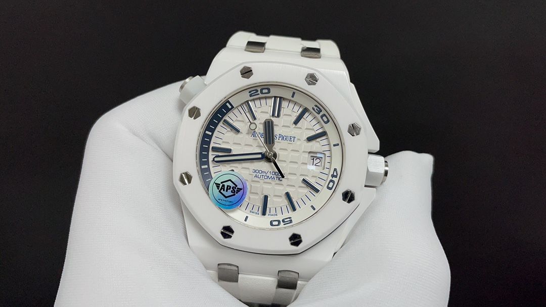 Audemars Piguet Royal Oak Offshore Diver - White Ceramic _2