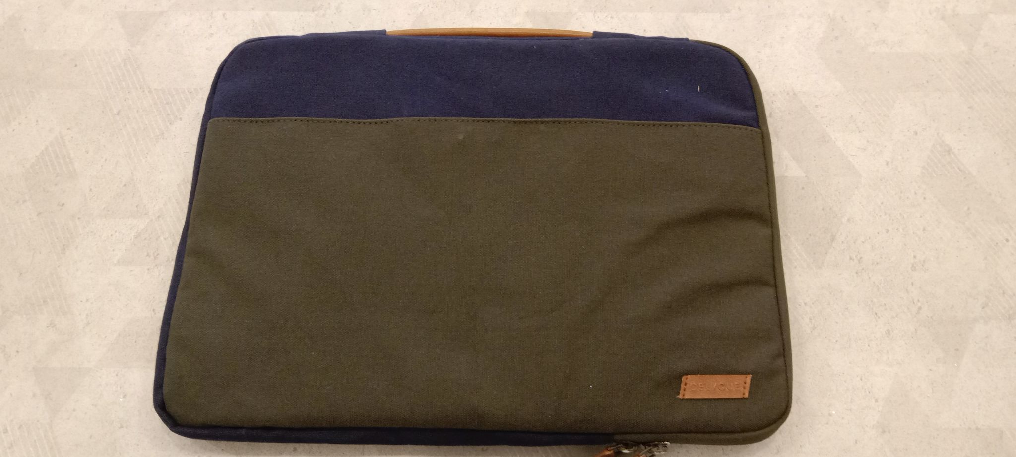 Oblique Skittles - Laptop Sleeve Navy /Olive_1