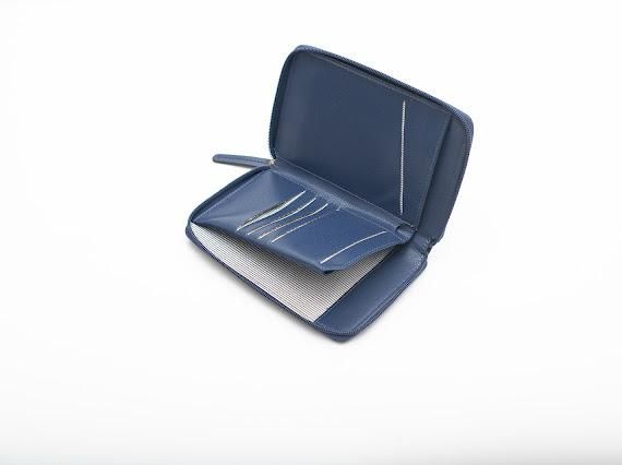 Oblique Trotter Passport Organiser Navy_2