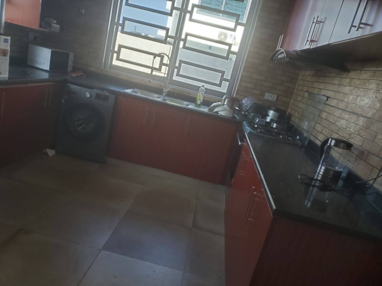 4BEDROOMS HOUSE FOR SALE IN EAST LEGON_5