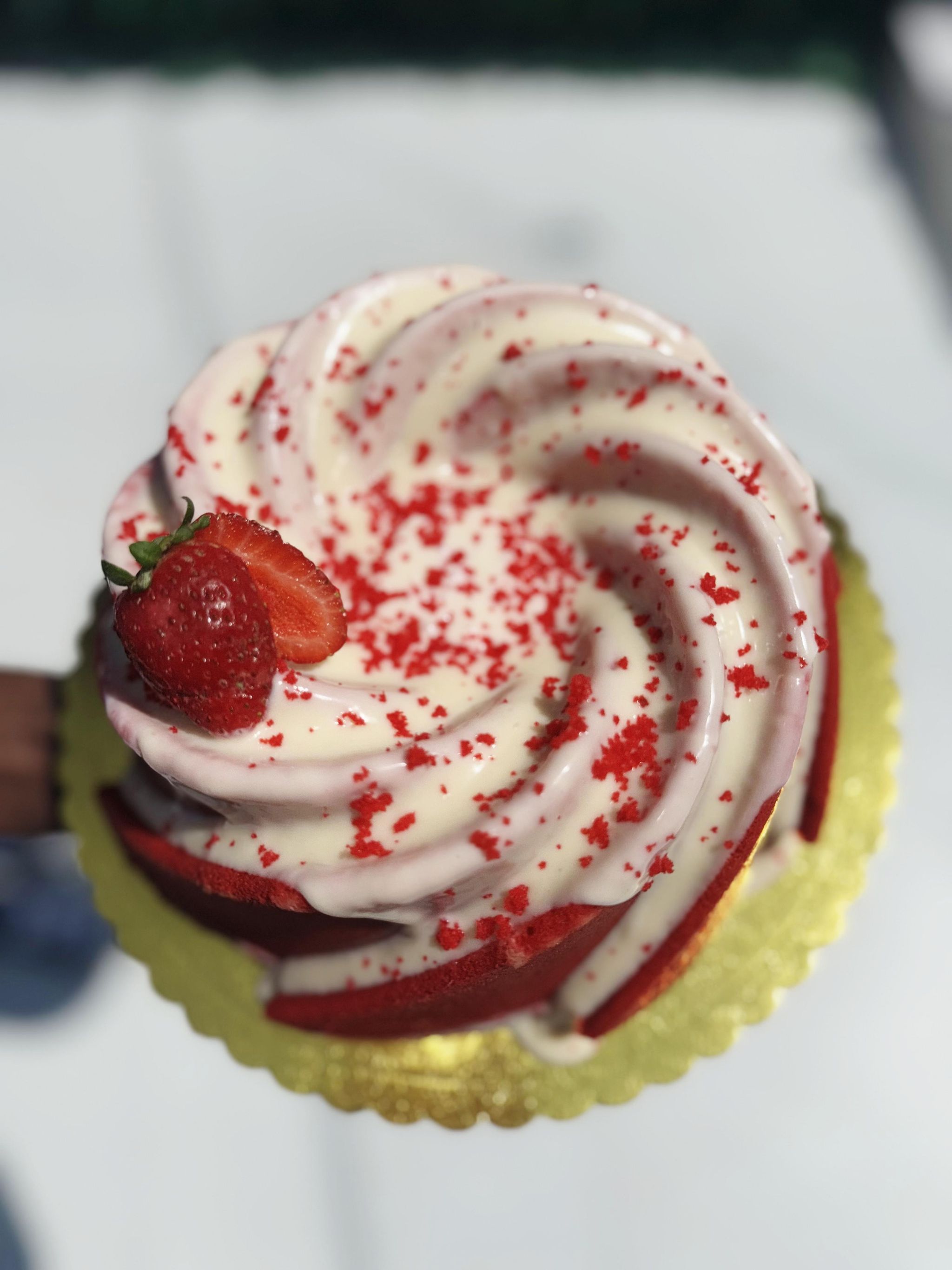 Bolo red velvet ( forma especial)_0